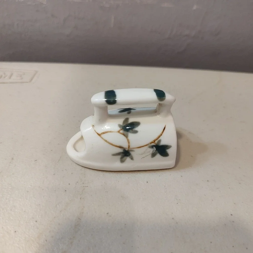 Vtg Miniature Iron Bone China Toothpick  Holder‎ Green Floral  2